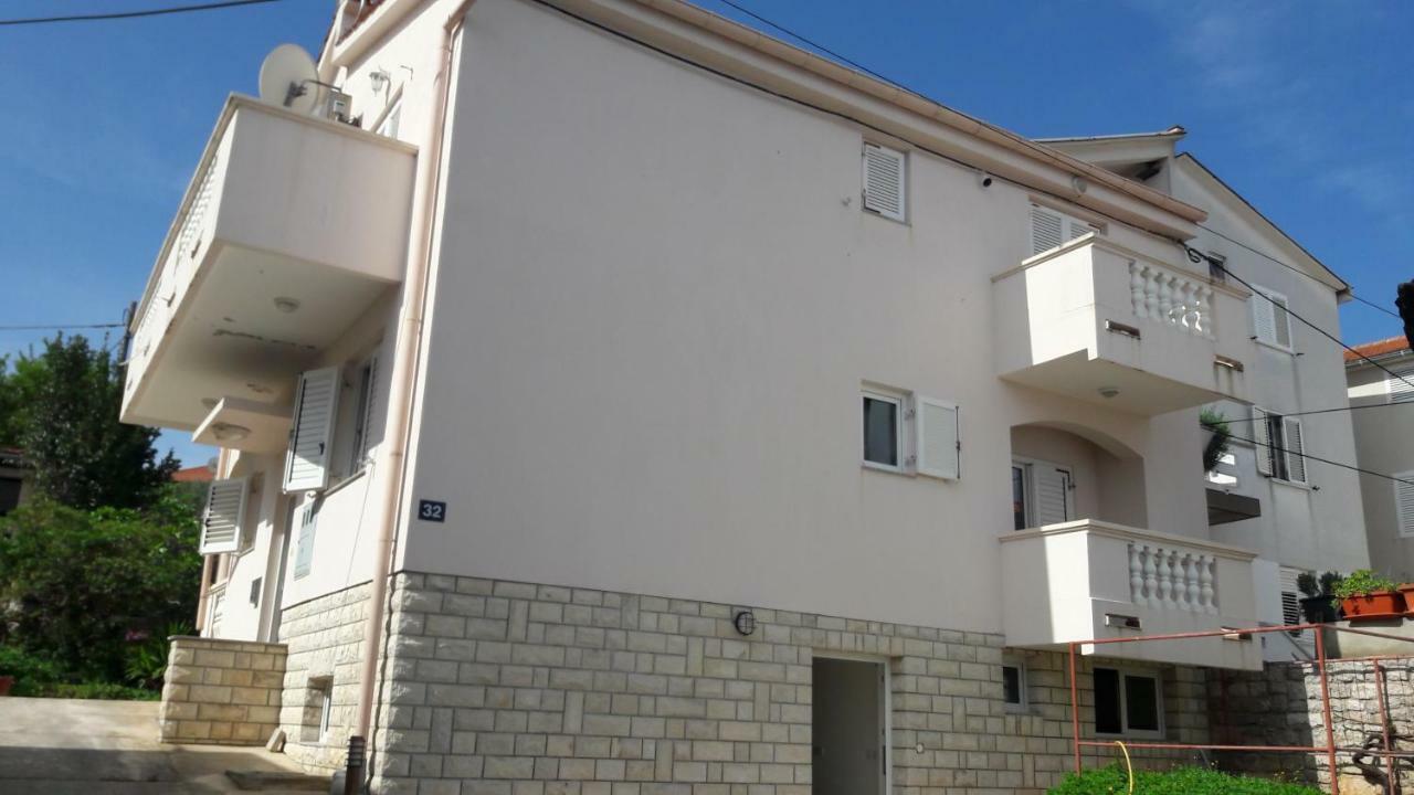 Apartments Bacvar 32 Kali Buitenkant foto